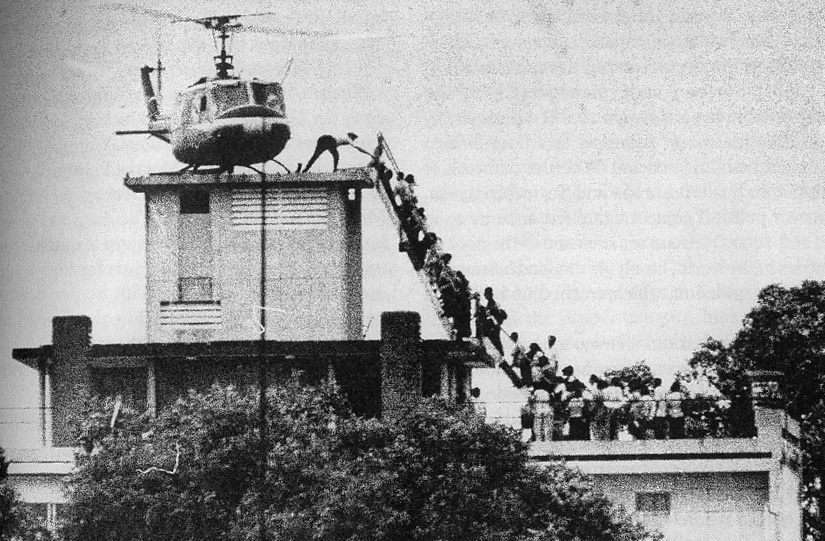 Hubert Van Es / United Press International, the roof of 22 Gia Long Street, Saigon, April 29 1975